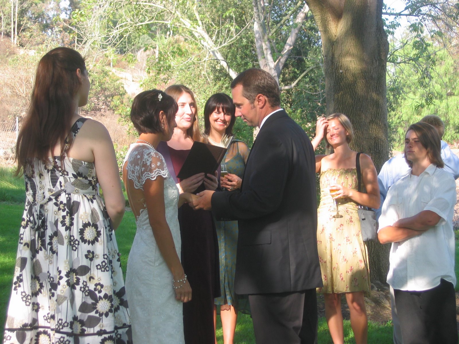 Jessica and Luke get married